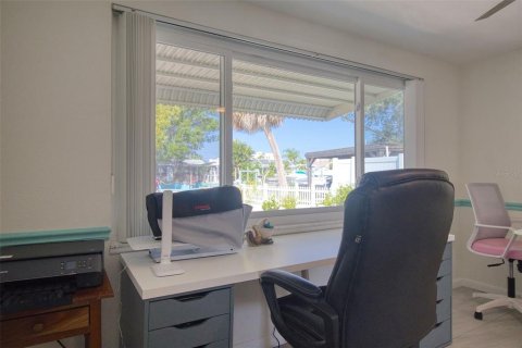 Casa en venta en Hudson, Florida, 2 dormitorios, 99.96 m2 № 1906547 - foto 19