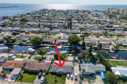 Casa en venta en Hudson, Florida, 2 dormitorios, 99.96 m2 № 1906547 - foto 1
