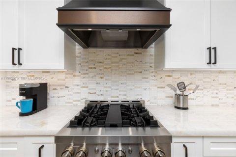 Casa en venta en Palmetto Bay, Florida, 4 dormitorios, 214.05 m2 № 2045564 - foto 15