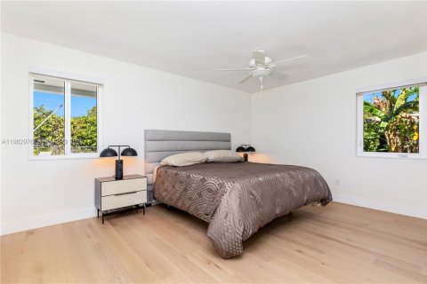 Casa en venta en Palmetto Bay, Florida, 4 dormitorios, 214.05 m2 № 2045564 - foto 24