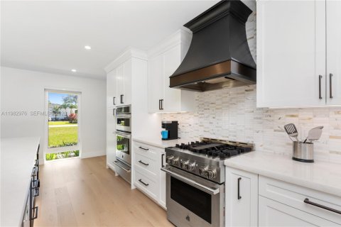 Casa en venta en Palmetto Bay, Florida, 4 dormitorios, 214.05 m2 № 2045564 - foto 12