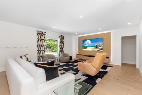 Casa en venta en Palmetto Bay, Florida, 4 dormitorios, 214.05 m2 № 2045564 - foto 20