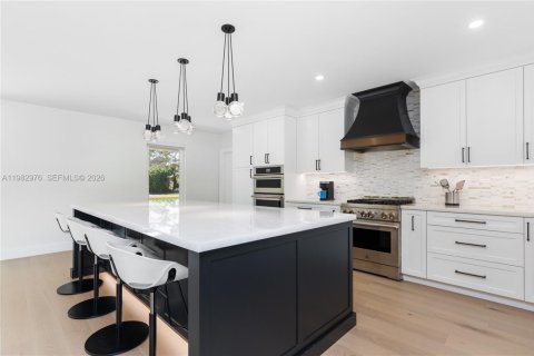 Casa en venta en Palmetto Bay, Florida, 4 dormitorios, 214.05 m2 № 2045564 - foto 11