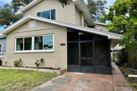 Casa en alquiler en Saint Petersburg, Florida, 4 dormitorios, 185.25 m2 № 1912683 - foto 28