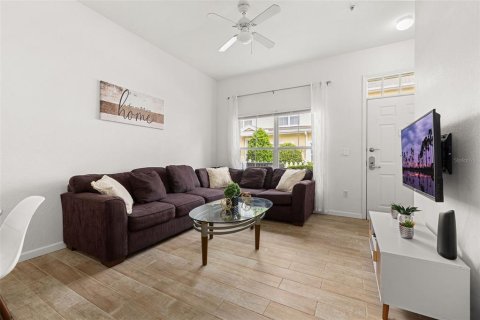Copropriété à vendre à Kissimmee, Floride: 3 chambres, 120.4 m2 № 2196753 - photo 11