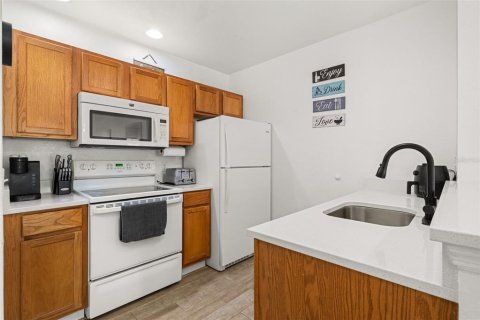 Copropriété à vendre à Kissimmee, Floride: 3 chambres, 120.4 m2 № 2196753 - photo 18