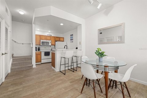 Copropriété à vendre à Kissimmee, Floride: 3 chambres, 120.4 m2 № 2196753 - photo 15