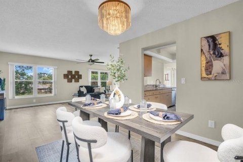 Condo in Pinellas Park, Florida, 2 bedrooms  № 1686964 - photo 9