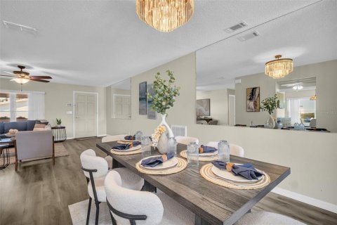 Condo in Pinellas Park, Florida, 2 bedrooms  № 1686964 - photo 8
