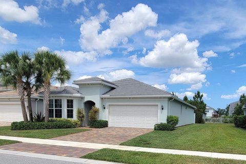 Casa en venta en Lake Worth, Florida, 3 dormitorios, 195.75 m2 № 2282600 - foto 3