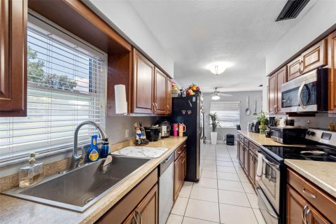 Villa ou maison à vendre à Lutz, Floride: 3 chambres, 151.71 m2 № 2147964 - photo 22