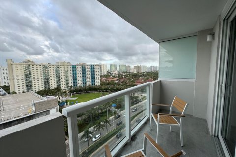 Copropriété à vendre à Sunny Isles Beach, Floride: 33.44 m2 № 1958246 - photo 3