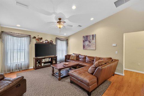 House in Ocala, Florida 3 bedrooms, 274.8 sq.m. № 2210003 - photo 19