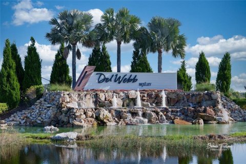 House in Land O' Lakes, Florida 2 bedrooms, 137.03 sq.m. № 1816007 - photo 17