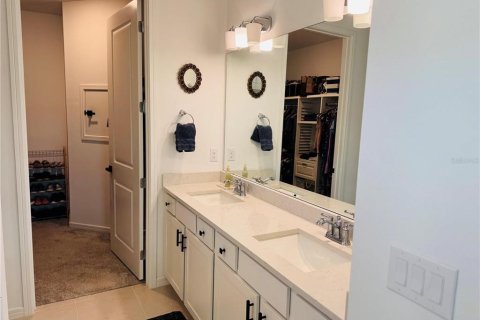 House in Land O' Lakes, Florida 2 bedrooms, 137.03 sq.m. № 1816007 - photo 9