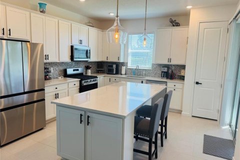 House in Land O' Lakes, Florida 2 bedrooms, 137.03 sq.m. № 1816007 - photo 8