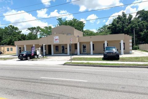 Propiedad comercial en venta en Orlando, Florida, 382.2 m2 № 1268137 - foto 1