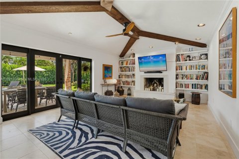 Villa ou maison à vendre à Palmetto Bay, Floride: 4 chambres, 248.33 m2 № 2084934 - photo 23