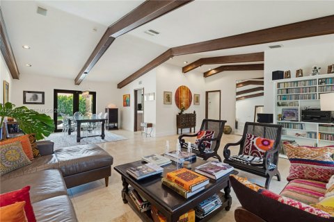 Villa ou maison à vendre à Palmetto Bay, Floride: 4 chambres, 248.33 m2 № 2084934 - photo 11