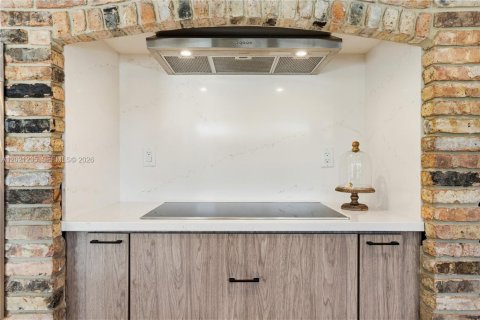 Villa ou maison à vendre à Palmetto Bay, Floride: 4 chambres, 248.33 m2 № 2084934 - photo 19