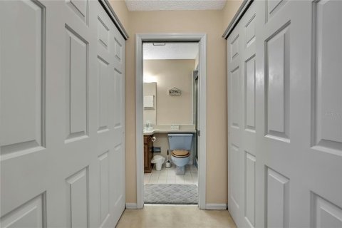 Casa en alquiler en Weeki Wachee, Florida, 3 dormitorios, 116.96 m2 № 1603151 - foto 16