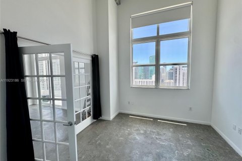 Condominio en venta en Miami, Florida, 2 dormitorios, 96.25 m2 № 1982581 - foto 12