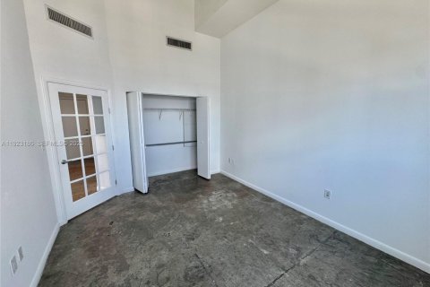 Condominio en venta en Miami, Florida, 2 dormitorios, 96.25 m2 № 1982581 - foto 10