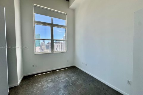 Condominio en venta en Miami, Florida, 2 dormitorios, 96.25 m2 № 1982581 - foto 11