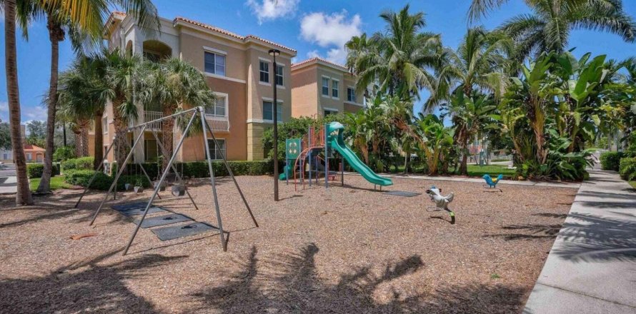 Condominio en Palm Beach Gardens, Florida, 2 dormitorios № 1119855