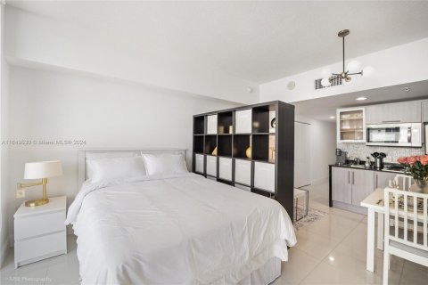 Copropriété à louer à Miami, Floride: 37.25 m2 № 1729475 - photo 7