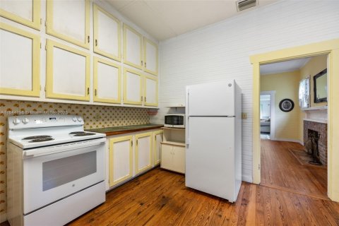 House in LaBelle, Florida 2 bedrooms № 1841249 - photo 9