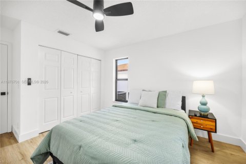 Купить виллу или дом в Делрей-Бич, Флорида 4 спальни, 134.52м2, № 2040873 - фото 17