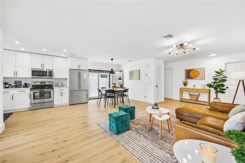 Купить виллу или дом в Делрей-Бич, Флорида 4 спальни, 134.52м2, № 2040873 - фото 6