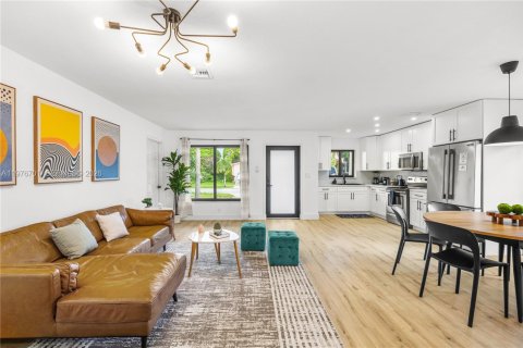 Купить виллу или дом в Делрей-Бич, Флорида 4 спальни, 134.52м2, № 2040873 - фото 9