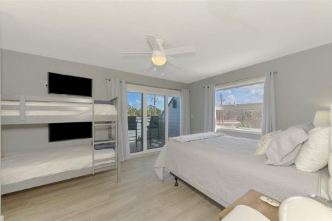 Снять в аренду кондоминиум в Энглвуд, Флорида 2 спальни, 130.25м2, № 1446054 - фото 24