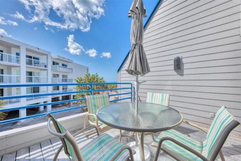 Снять в аренду кондоминиум в Энглвуд, Флорида 2 спальни, 130.25м2, № 1446054 - фото 30