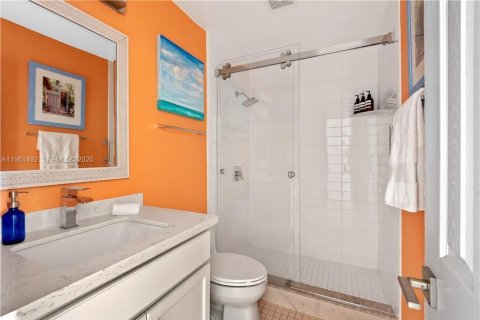 Condo in Fort Lauderdale, Florida, 2 bedrooms  № 2023347 - photo 13