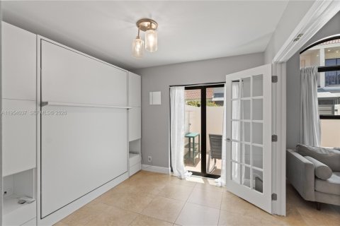 Купить таунхаус в Авентура, Флорида 3 спальни, 120.68м2, № 2008950 - фото 28