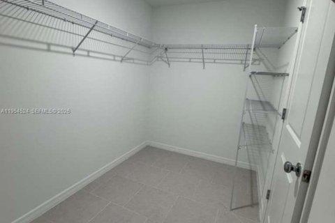 Villa ou maison à louer à Fort Myers, Floride: 3 chambres № 2008361 - photo 13