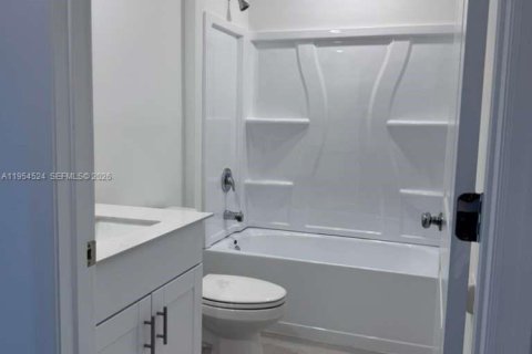 Villa ou maison à louer à Fort Myers, Floride: 3 chambres № 2008361 - photo 14