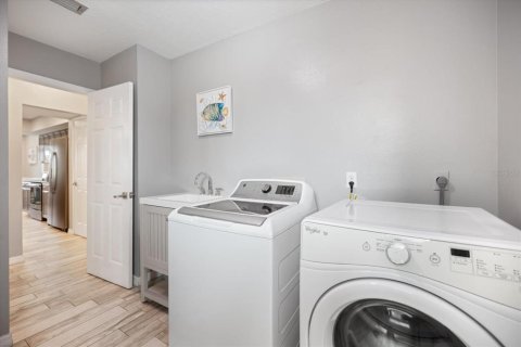 Villa ou maison à vendre à Punta Gorda, Floride: 3 chambres, 159.51 m2 № 2149328 - photo 27