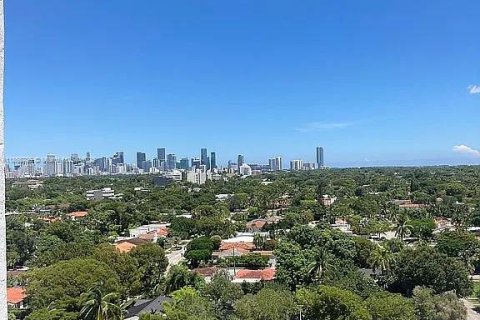 Condo in Miami, Florida, 2 bedrooms  № 1896625 - photo 21