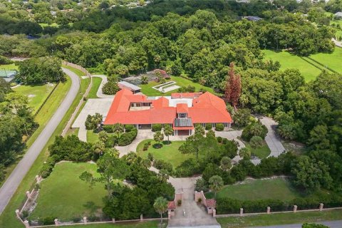Villa ou maison à vendre à Winter Springs, Floride: 7 chambres, 1146.32 m2 № 2211247 - photo 4