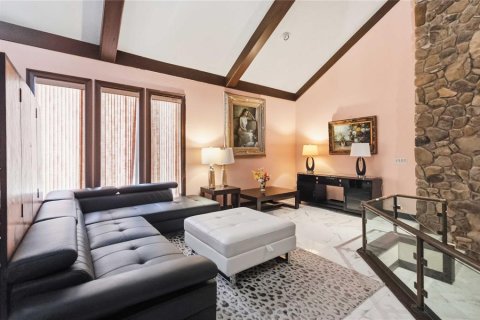 Villa ou maison à vendre à Winter Springs, Floride: 7 chambres, 1146.32 m2 № 2211247 - photo 16