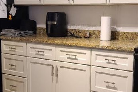 Casa en alquiler en Orlando, Florida, 3 dormitorios, 117.99 m2 № 1822832 - foto 10