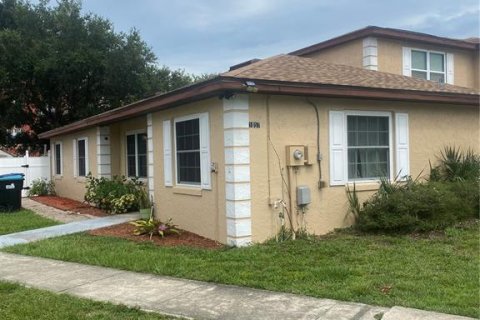 Casa en alquiler en Orlando, Florida, 3 dormitorios, 117.99 m2 № 1822832 - foto 2