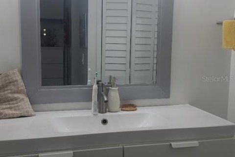 Casa en alquiler en Orlando, Florida, 3 dormitorios, 117.99 m2 № 1822832 - foto 11