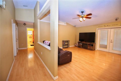 House in Edgewater, Florida 4 bedrooms, 169.18 sq.m. № 1837762 - photo 12