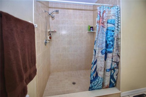 House in Edgewater, Florida 4 bedrooms, 169.18 sq.m. № 1837762 - photo 26
