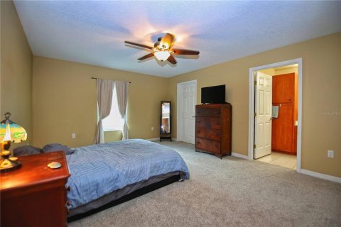 House in Edgewater, Florida 4 bedrooms, 169.18 sq.m. № 1837762 - photo 22